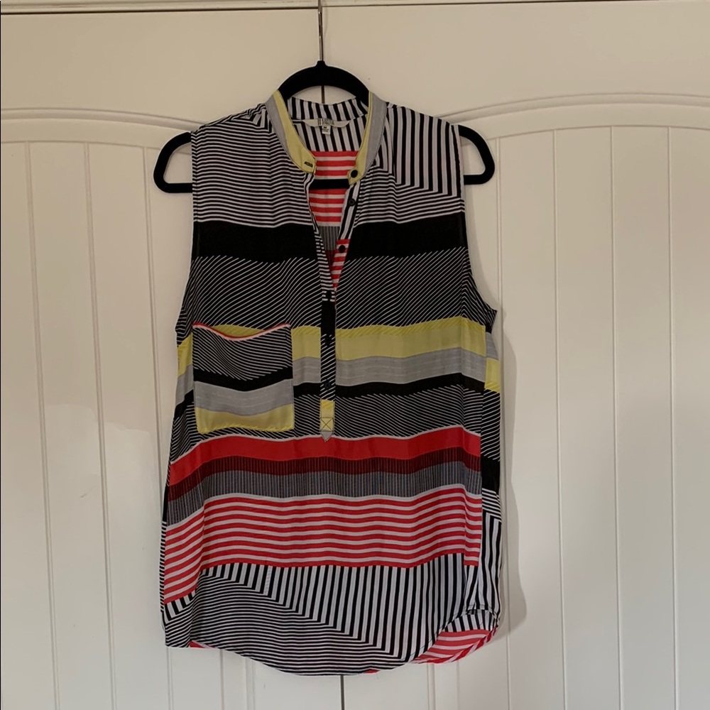 Black and White Sleeveless Blouse with Mandarin Collar